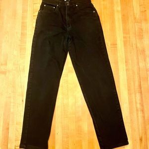 Cherokee black straight leg jeans pants. Women’s size 6